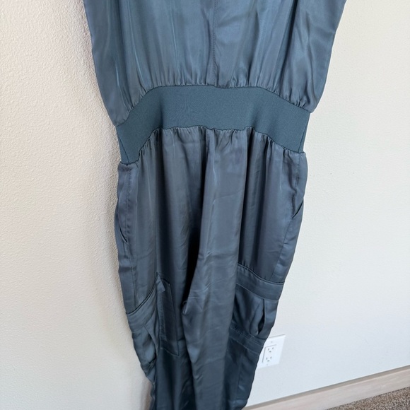 Cinq a Sept Amia Twill Jumpsuit Blue Business Casual Evening Party Women’s - Picture 11 of 14